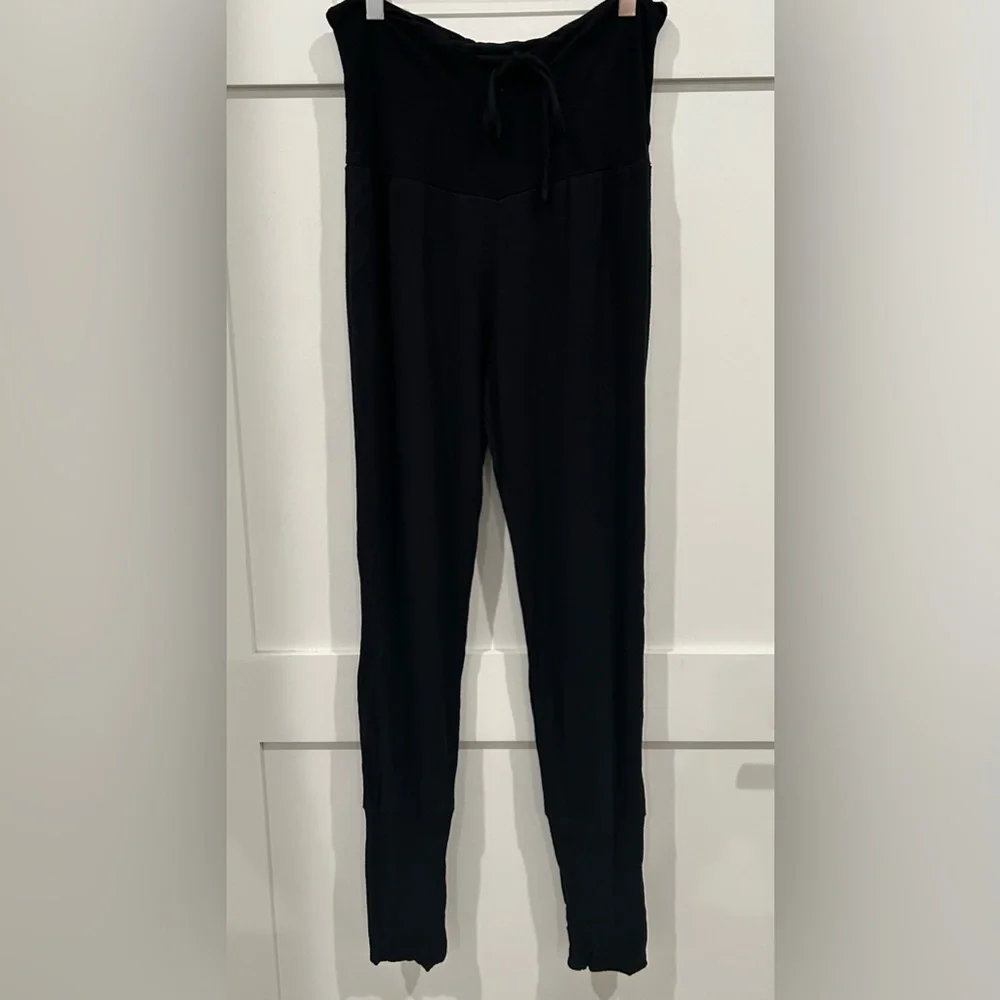 Pink Lotus Joggers - Picture 2 of 5